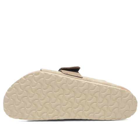 BS oita suede