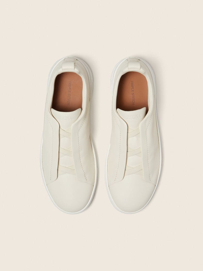 43 / white