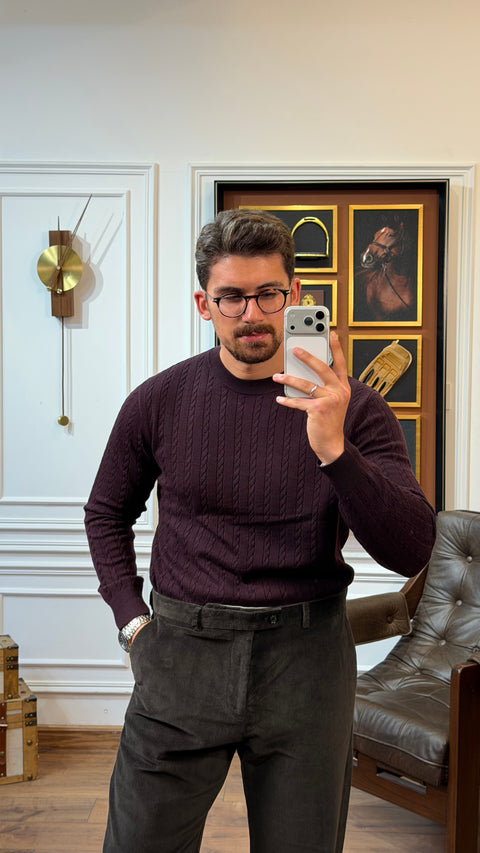 Saxon Cable-knit Crewneck 01